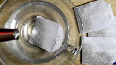 Nane çayı, infüzyon ve bitki bir dönüş tablo