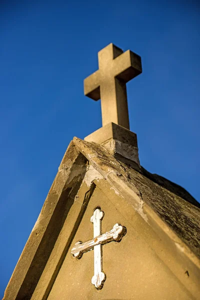 십자가의 역기에 — 스톡 사진