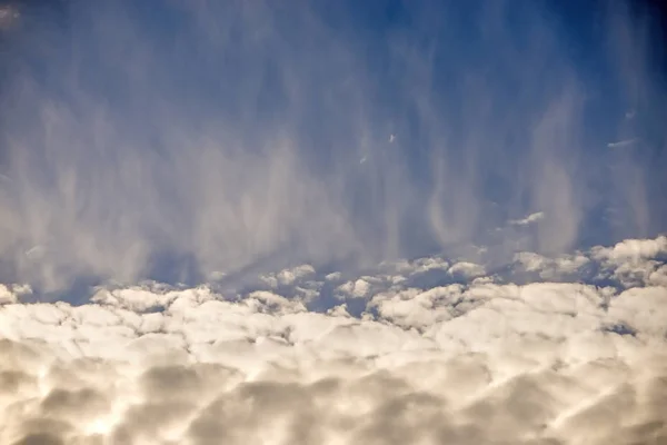 Blauwe Lucht Met Wolken — Stockfoto