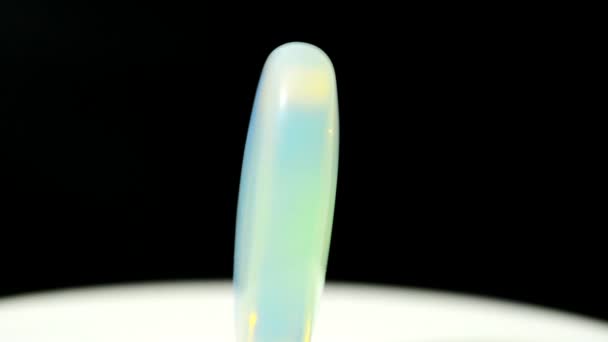 Opal Yapay Doğum Açar Tablo — Stok video