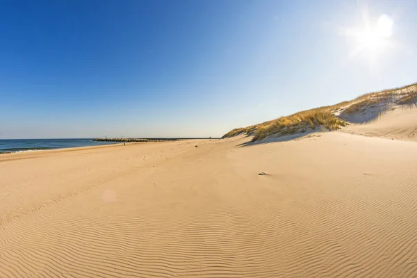 Samotny plaży nad Morzem Bałtyckim w Polsce — Zdjęcie stockowe