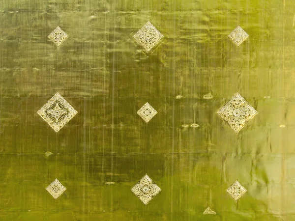 Linethai Altın Duvarı Altın Arkaplan — Stok fotoğraf