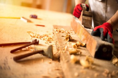 Carpenters'ı spokeshave doğrama süslemek için kullanıyorsanız.