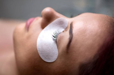 Kirpik uzatma tedavi Güzellik Salonu