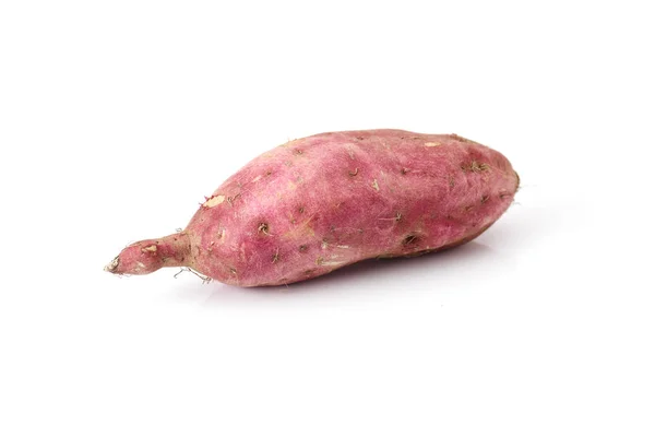 Rode Zoete Aardappel Geïsoleerd Witte Achtergrond — Stockfoto