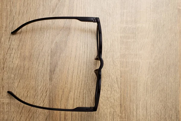 Gläser Schwarzem Vintage Rahmen Auf Holzhintergrund Tisch Blick Von Oben — Stockfoto