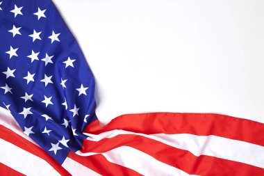 Amerikan bayrağı sınır düz beyaz arka plan üzerinde