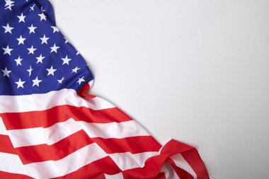 Amerikan bayrağı sınır düz beyaz arka plan üzerinde