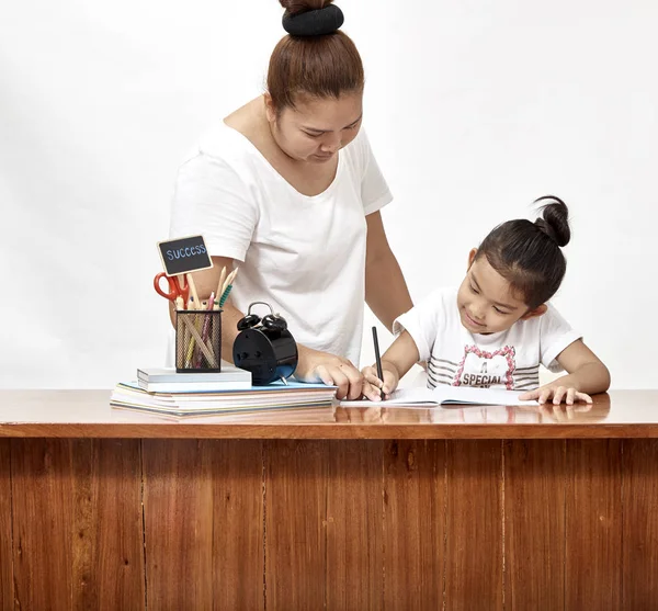 Mon Und Child Girl Thai Beim Hausaufgabenmachen Hause Raum Für — Stockfoto