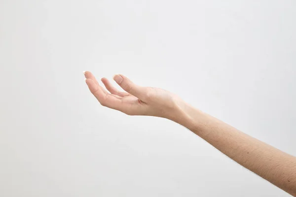 Palma Feminina Relaxada Com Manicura Neutra Sobre Fundo Branco — Fotografia de Stock