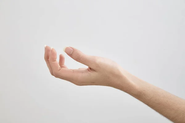 Palma Femenina Relajada Con Manicura Neutra Sobre Fondo Blanco — Foto de Stock