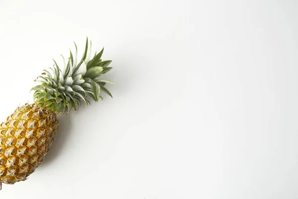 Fresh Tropical Ripe Pineapple Fruit Isolated White Background — Stock Photo, Image