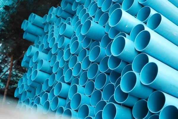 Fondo Coloridos Tubos Pvc Azul Apilados Sitio Construcción — Foto de Stock