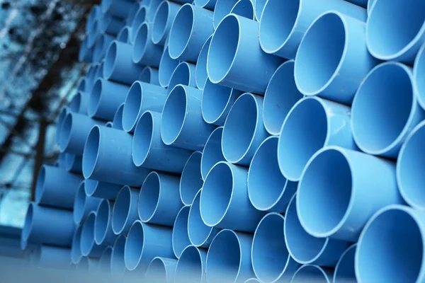 Fondo Coloridos Tubos Pvc Azul Apilados Sitio Construcción — Foto de Stock