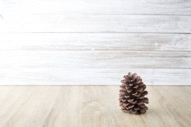 chirstmas çam kozalakları duvar Beyaz ahşap çerçeve