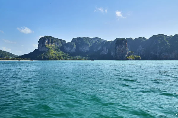 Schöne Tropische Insel Und Meer Mit Strandlandschaft Sommerurlaub Als Hintergrund — Stockfoto