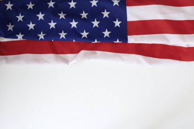 Mutlu Başkanlar günü'nde tipografi Amerikan bayrağı kenarlıklı sıkıntılı beyaz arka plan üzerinde. Düz yatıyordu. Metin alanı görüntüleri.