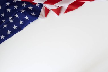 Mutlu Başkanlar günü'nde tipografi Amerikan bayrağı kenarlıklı sıkıntılı beyaz arka plan üzerinde. Düz yatıyordu. Metin alanı görüntüleri.