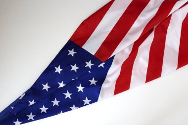 Mutlu Başkanlar günü'nde tipografi Amerikan bayrağı kenarlıklı sıkıntılı beyaz arka plan üzerinde. Düz yatıyordu. Metin alanı görüntüleri.