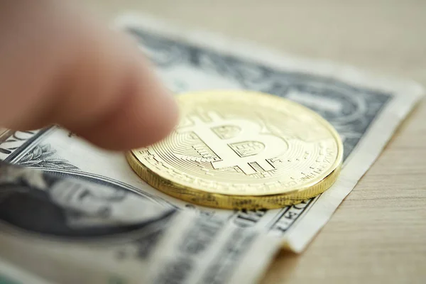 Bitcoin Una Moneda Física Moneda Digital Criptomoneda Moneda Dorada Con — Foto de Stock