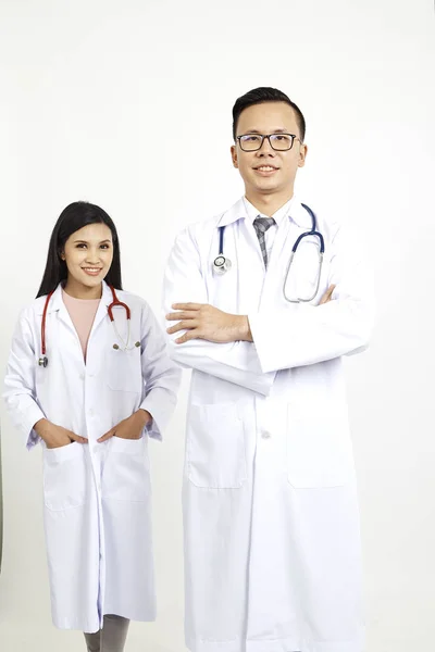 Grupo Profissionais Médicos Uma Equipe Médicos Altamente Qualificados Experientes — Fotografia de Stock