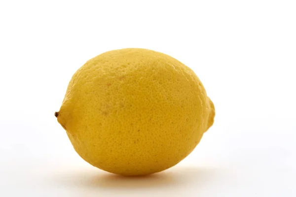 Frutta Tropicale Limone Intero Maturo Sfondo Bianco Posa Piatta — Foto Stock