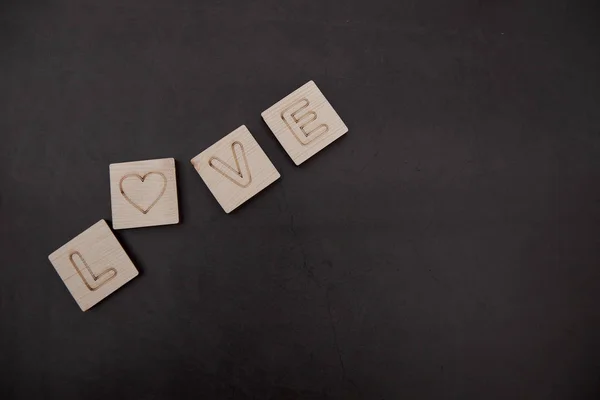 Amor Madera Texto Oscuro Fondo Negro Día San Valentín Banner — Foto de Stock