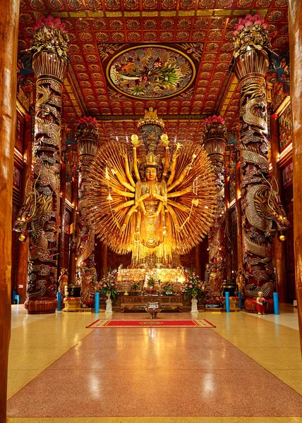 Ano Novo Lunar 2019 Estátua Deus Chinesa Guanyin Templo Chinês — Fotografia de Stock