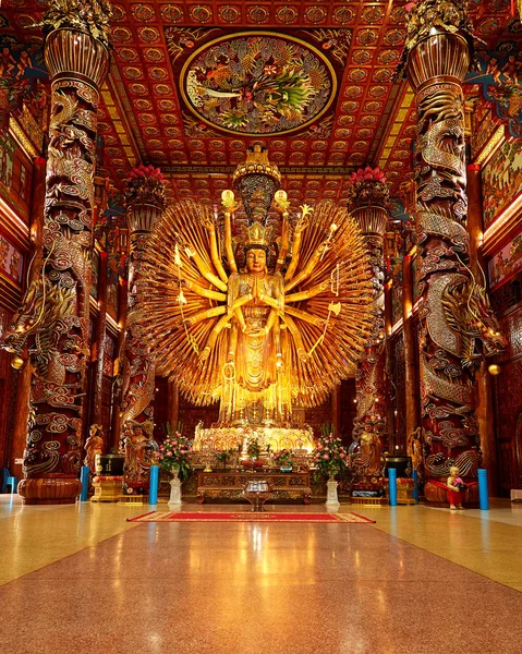 Ano Novo Lunar 2019 Estátua Deus Chinesa Guanyin Templo Chinês — Fotografia de Stock