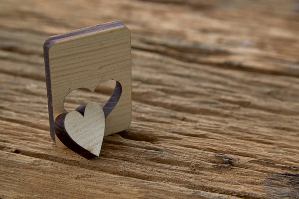 Corazón Una Tabla Madera Tarjeta Felicitación San Valentín Espacio Copia — Foto de Stock