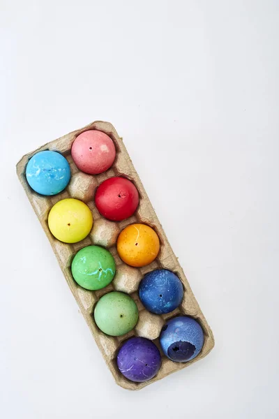 Colorful Easter Eggs Box White Background Minimal Flat Lay Copy — Stock Photo, Image