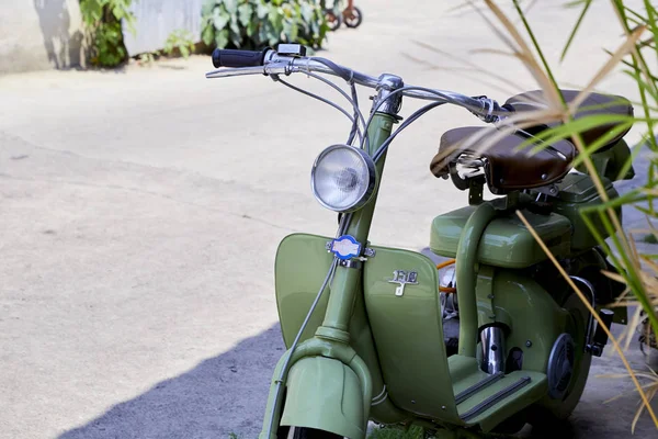 Vintage italienska skoter av Lambretta — Stockfoto