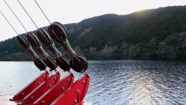 Mount Fuji Och Hakone Helgedom Röd Grind Vid Sjön Ashi — Stockvideo