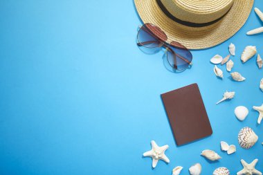 Yaz aksesuarları tatil afiş arka plan