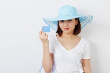 Şapkalı kadın el tutma kartı