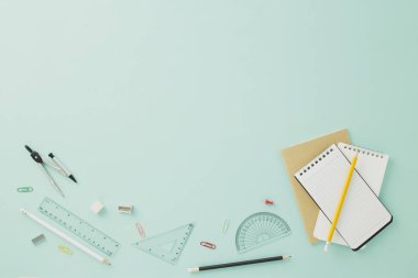 öğrenci ofisi, Kavram okula geri