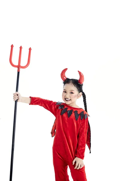 Ragazza in un Halloween vestito di fantasia diavolo — Foto Stock