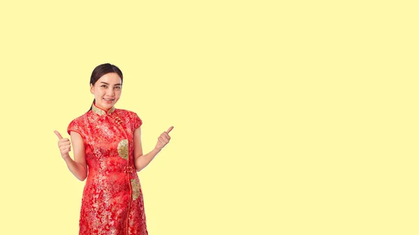 Asian Young Woman Red Wearing Red Traditional — Stock Photo, Image