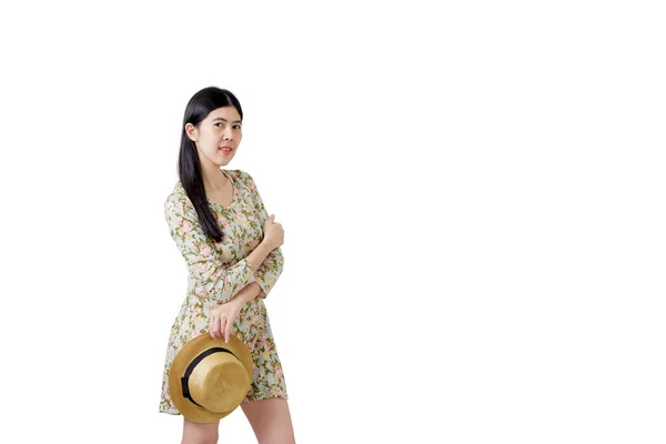 Красивая Азиатка Платье Руке Держит Шляпу Осень — стоковое фото