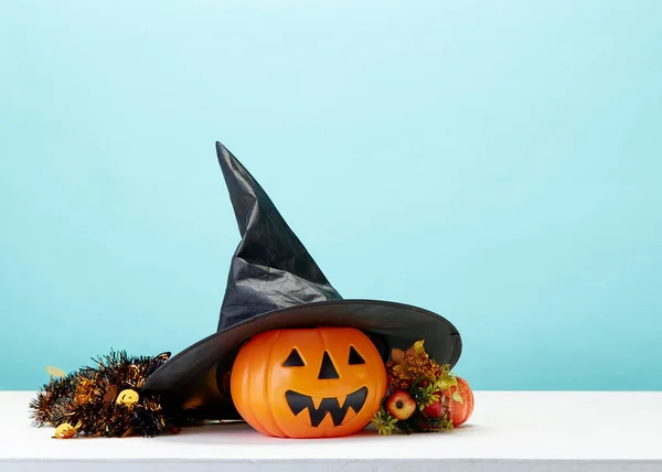 Boldog Halloween Ünnep Tök Jack Lámpás Party Dekorációk Kék Háttér — Stock Fotó