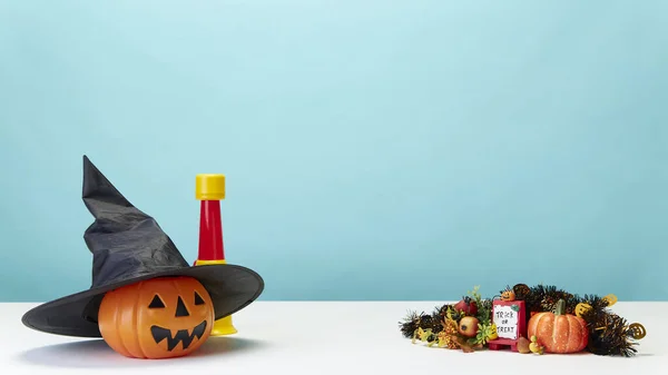 Boldog Halloween Ünnep Tök Jack Lámpás Party Dekorációk Kék Háttér — Stock Fotó