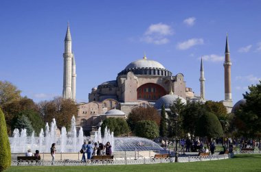 Hagia Sofia, İstanbul, Hindi