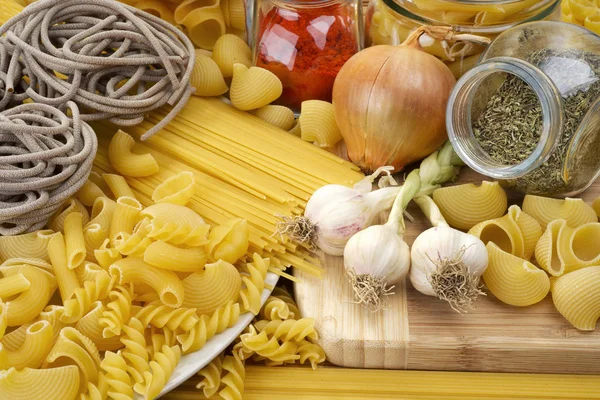 Pâtes Italiennes Macaroni Sur Fond Gros Plan — Photo
