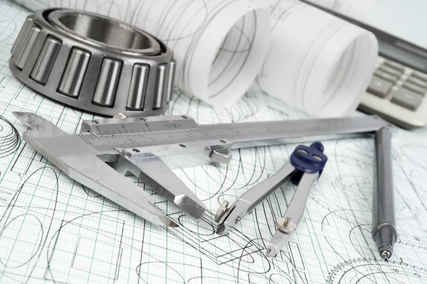 kaydırma, vernier callipers, hesap makinesi, pusula, teknik kalem ve çizimler 