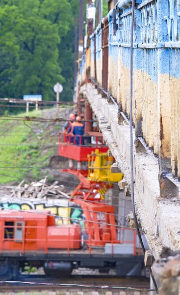 Reparation Gamla Järnvägsbron — Stockfoto