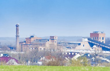 eski yıkık fabrika