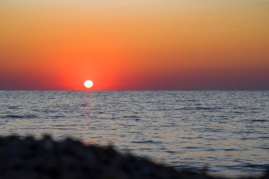 Parlak gün batımı