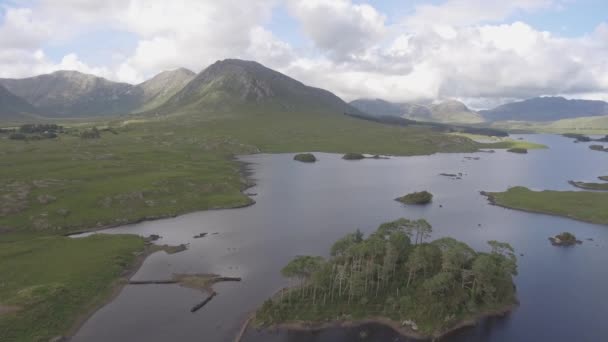 Luchtfoto Vogels Eye Schilderachtig Uitzicht Van Connemara National Park County — Stockvideo