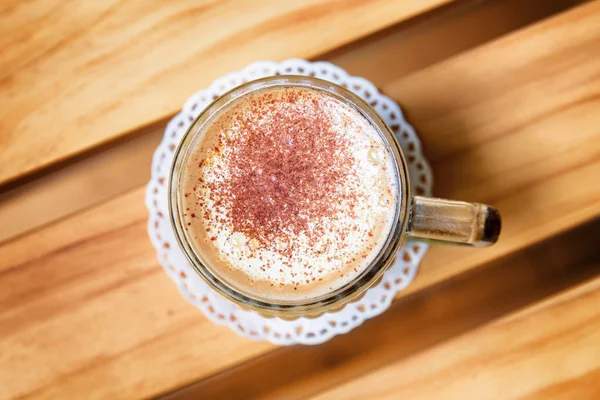 Ovanifrån Kopp Vietnamesiska Ägg Kaffe Phe Trung Träbord Gatan Café — Stockfoto