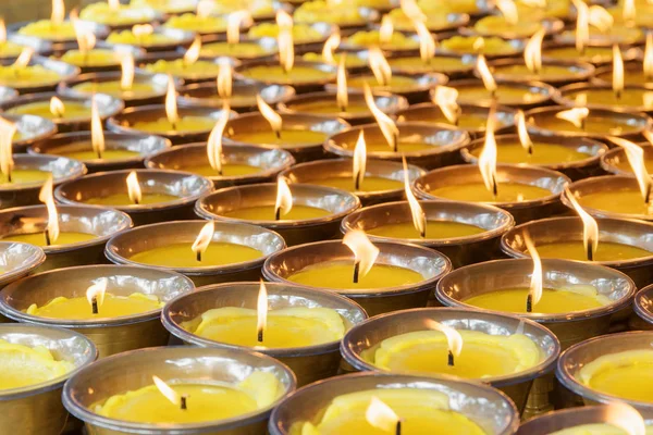 Rows Burning Candles Church Lights Ceremony Prayer Meditation Temple Interior — Stock Photo, Image
